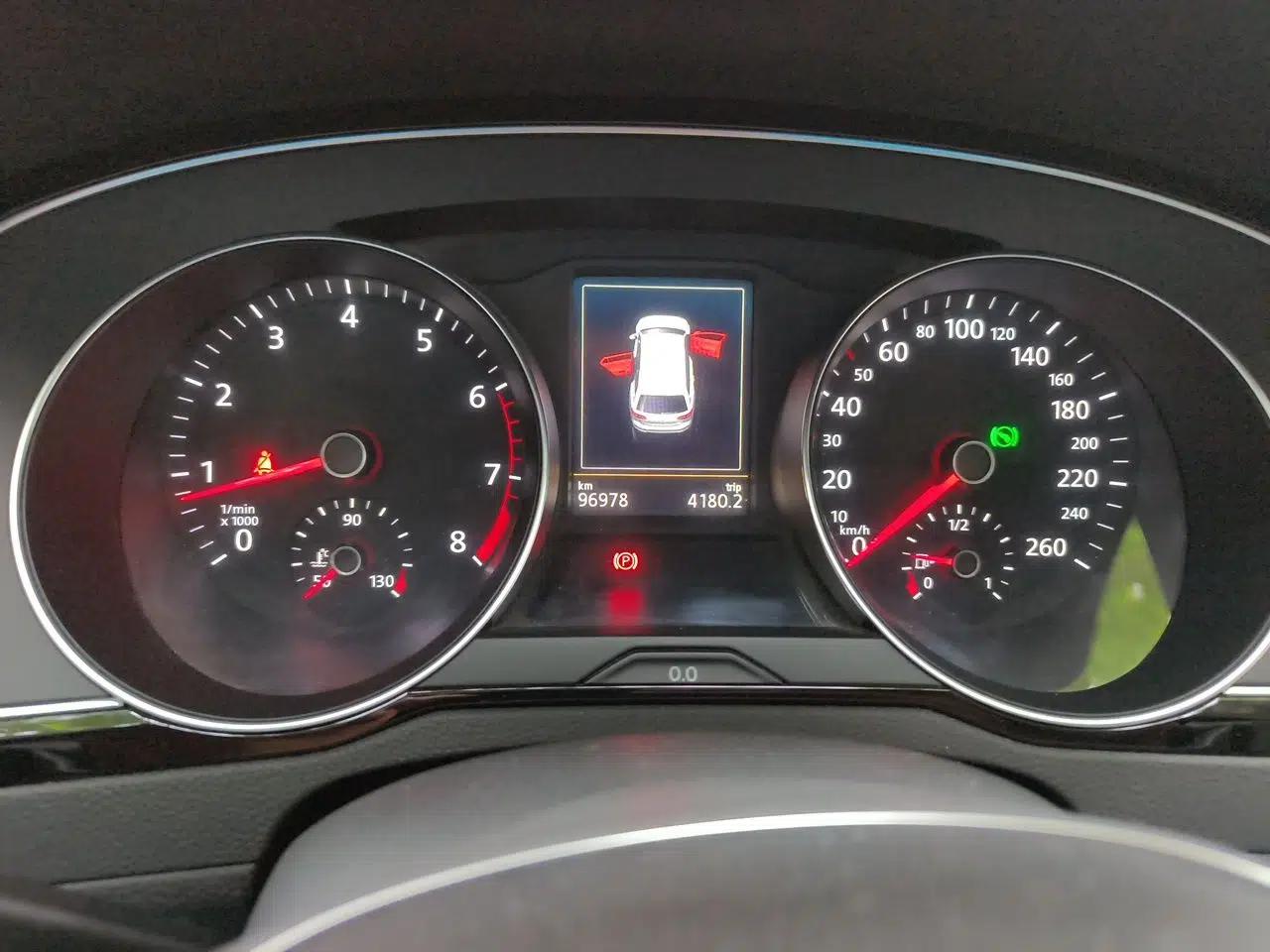 Volkswagen Variant 2018 380TSI Two-Wheel Drive Comfort Edition — миниатюра 12