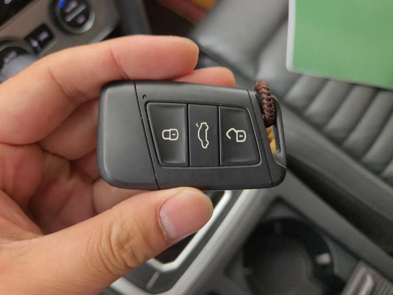 Volkswagen Variant 2018 380TSI Two-Wheel Drive Comfort Edition — миниатюра 9