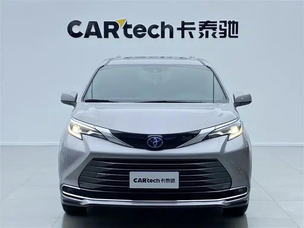 2021 Sienna 2.5L Hybrid Supreme Edition — миниатюра 2