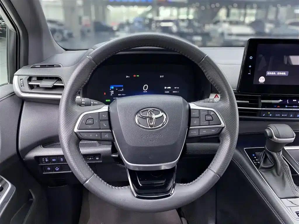 2021 Sienna 2.5L Hybrid Supreme Edition — миниатюра 15