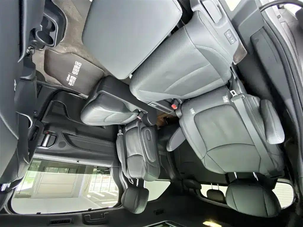 2021 Sienna 2.5L Hybrid Supreme Edition — миниатюра 24