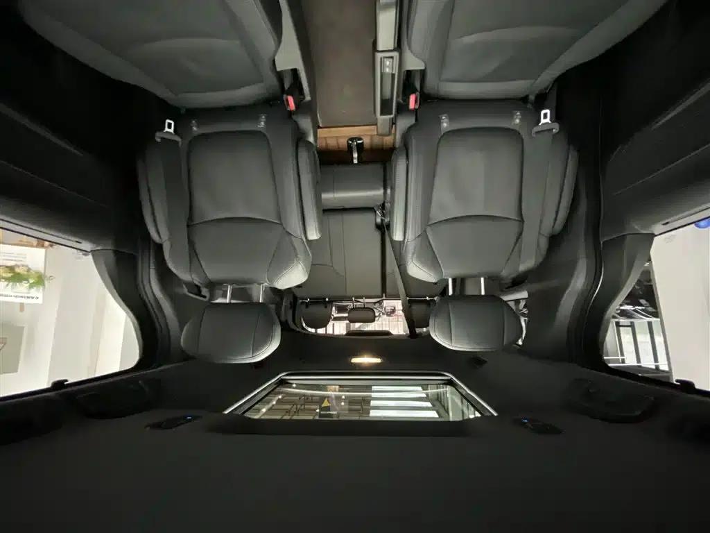 2021 Sienna 2.5L Hybrid Supreme Edition — миниатюра 26