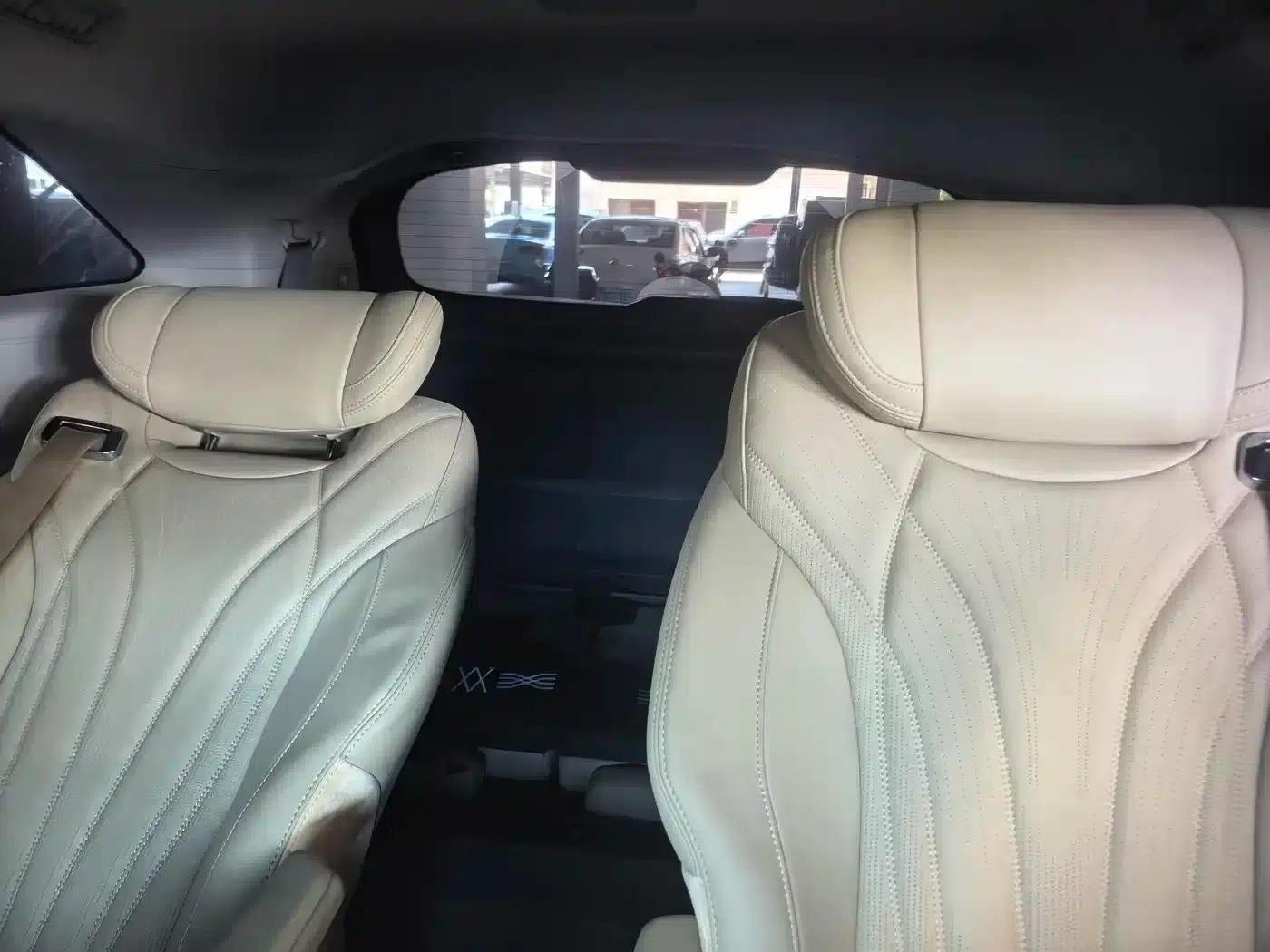 2021 Sienna 2.5L Hybrid Luxury Edition — миниатюра 5