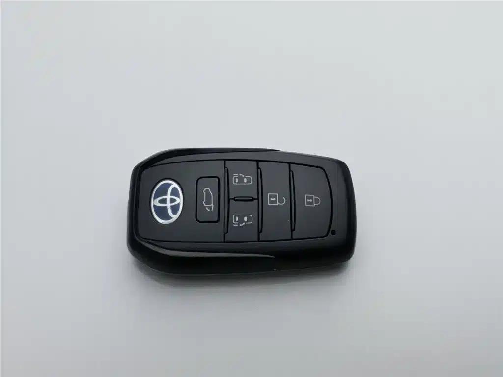 2021 Sienna 2.5L Hybrid Platinum Edition — миниатюра 19