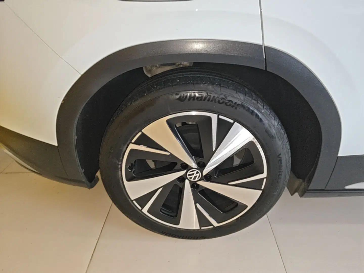 Volkswagen ID.6 X 2021 Pro Smart Long-Range Edition — миниатюра 10