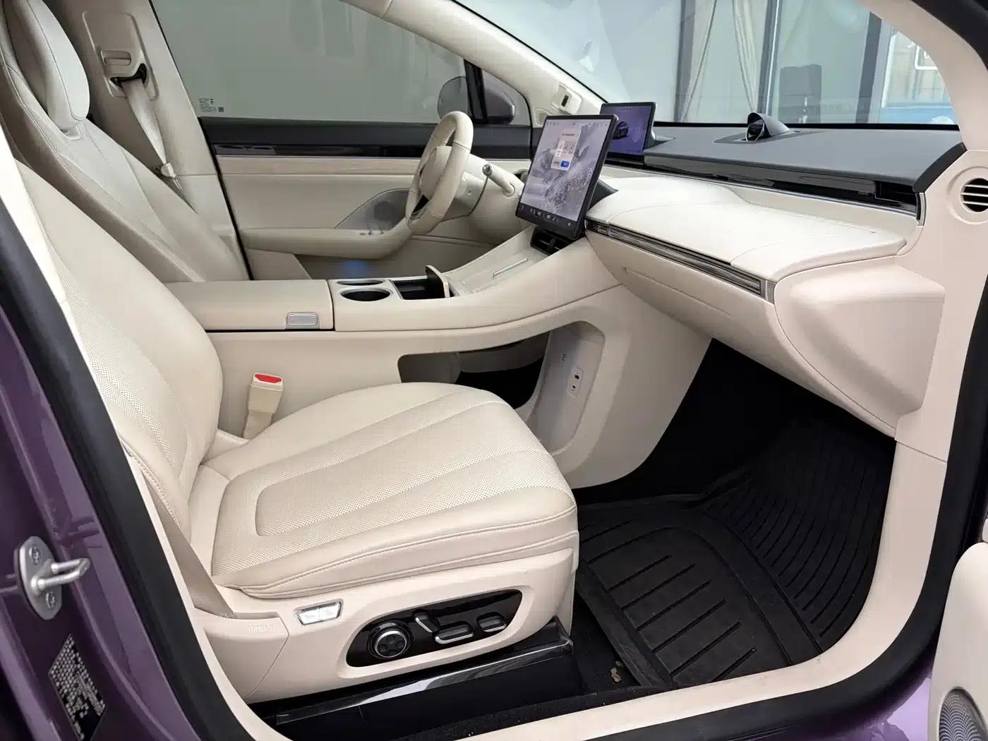 Zhijie R7 2024 Pure Electric 667km Pro — миниатюра 10
