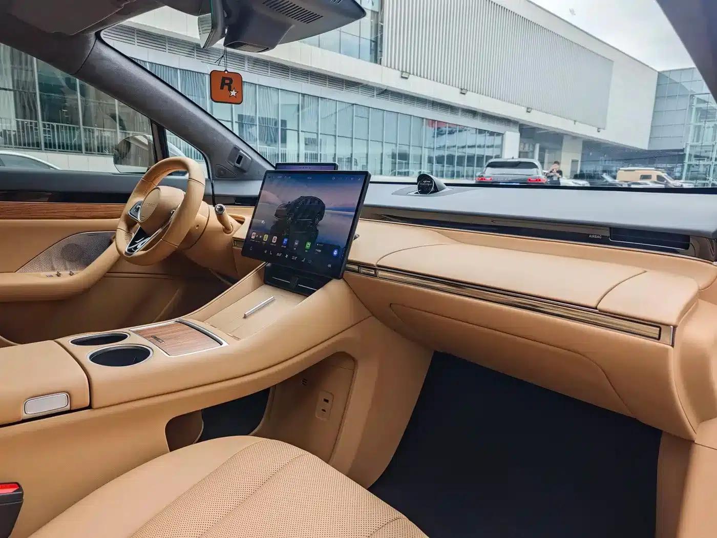 Zhijie R7 2024 Pure Electric 802km Max — миниатюра 12