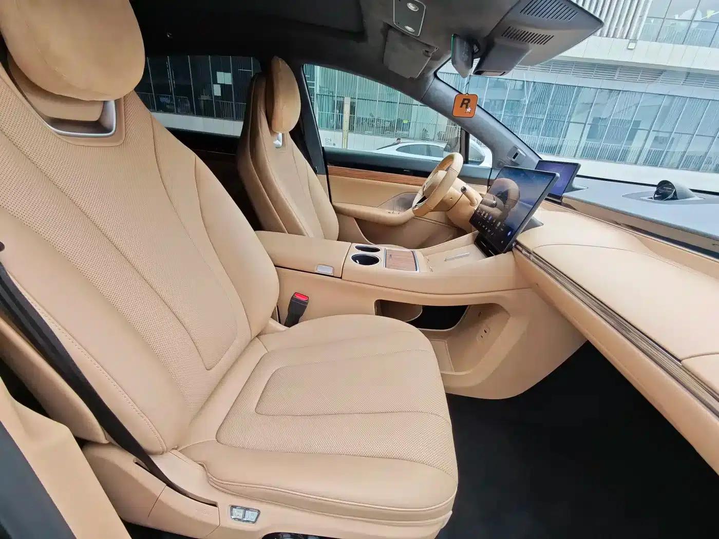 Zhijie R7 2024 Pure Electric 802km Max — миниатюра 8