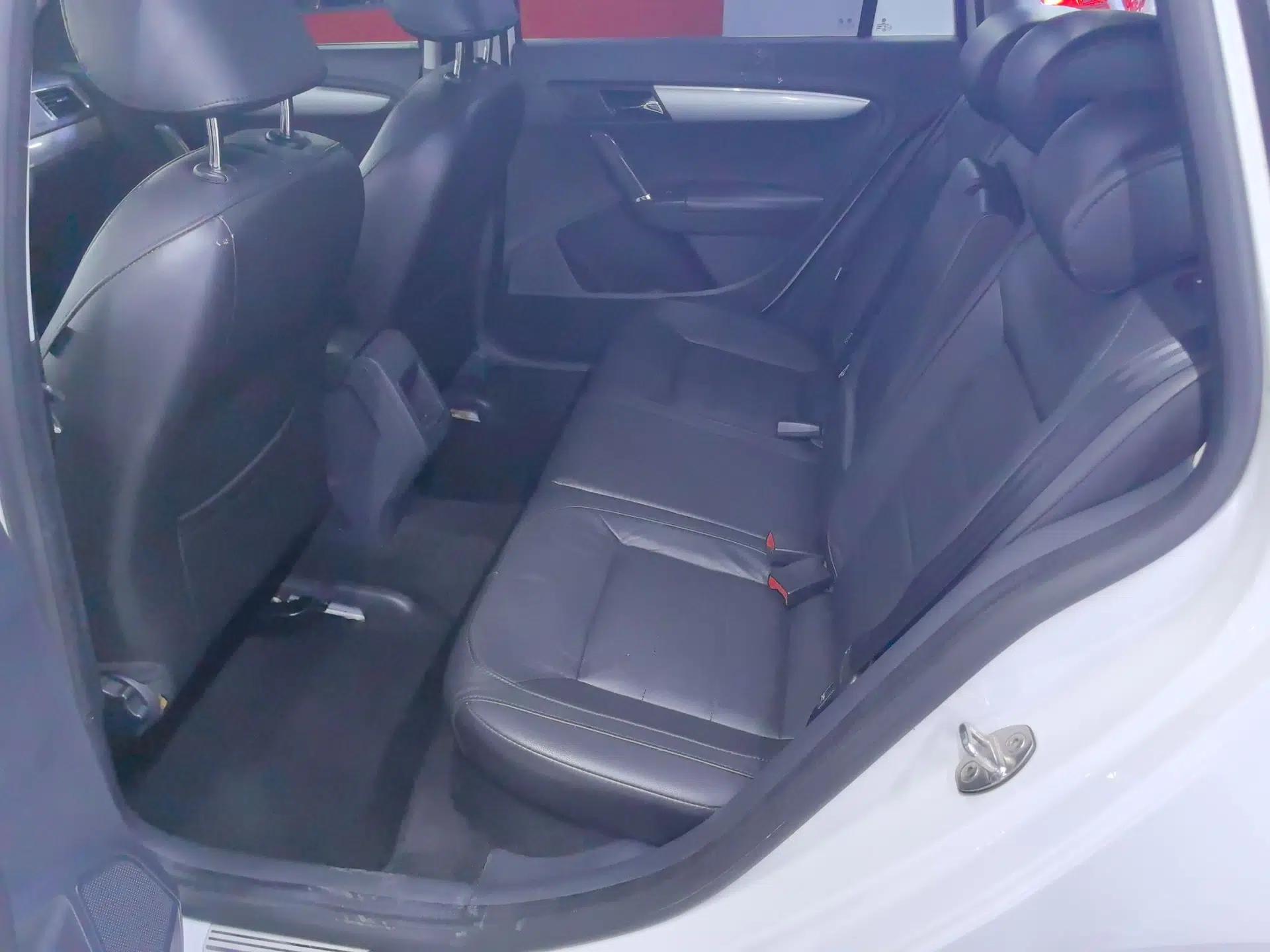 Volkswagen Gran Lavida 2013 1.6L Automatic Comfort Model — миниатюра 12