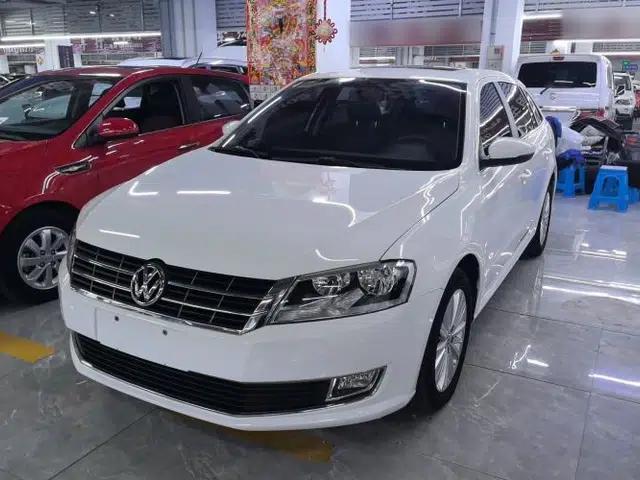 Volkswagen Gran Lavida 2013 1.6L Automatic Comfort Model