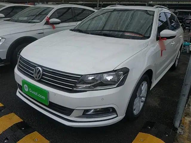 Volkswagen Gran Lavida 2015 1.6L Automatic Comfort Edition