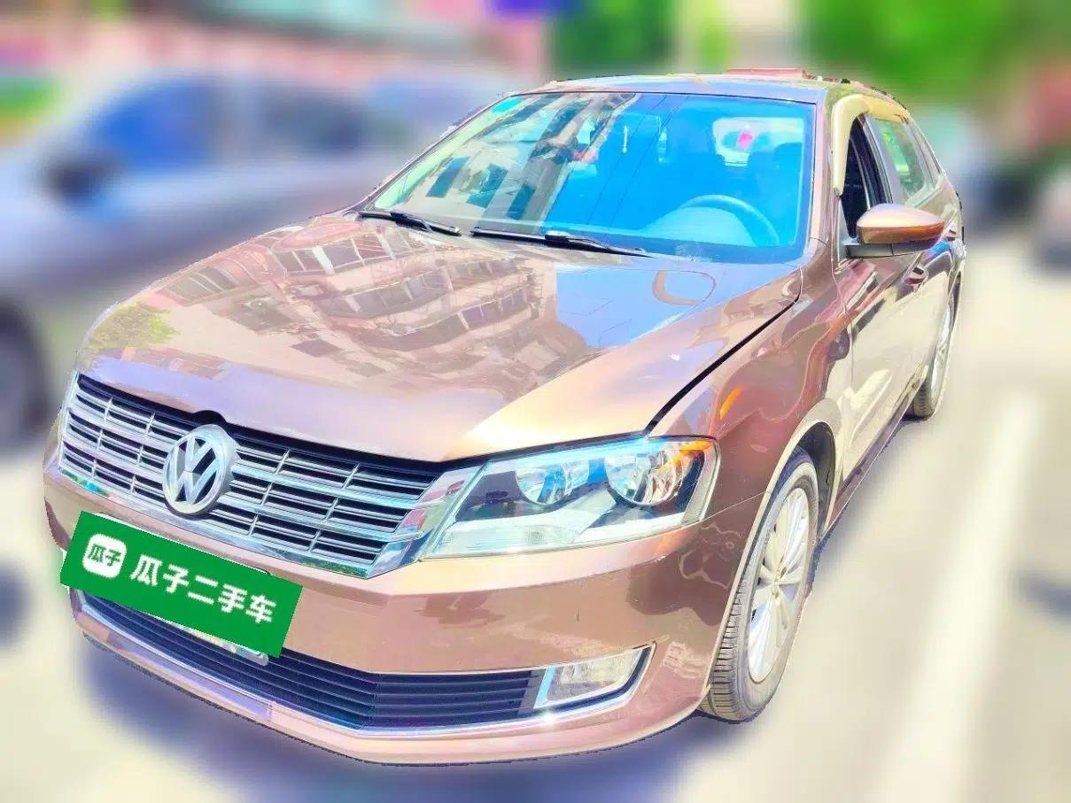 Volkswagen Gran Lavida 2013 1.6L Automatic Comfort Model — миниатюра 1