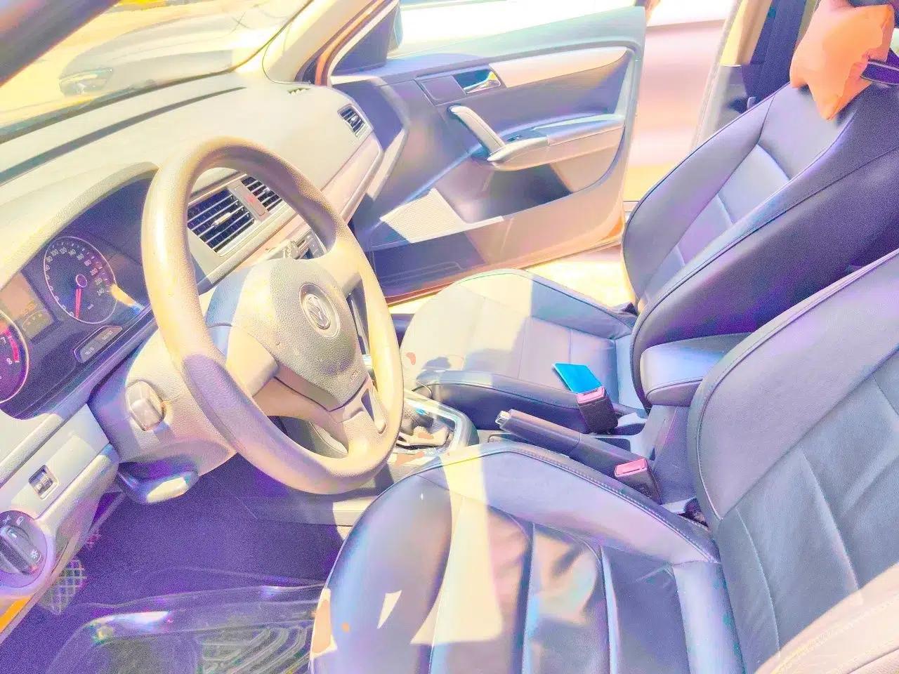 Volkswagen Gran Lavida 2013 1.6L Automatic Comfort Model — миниатюра 16
