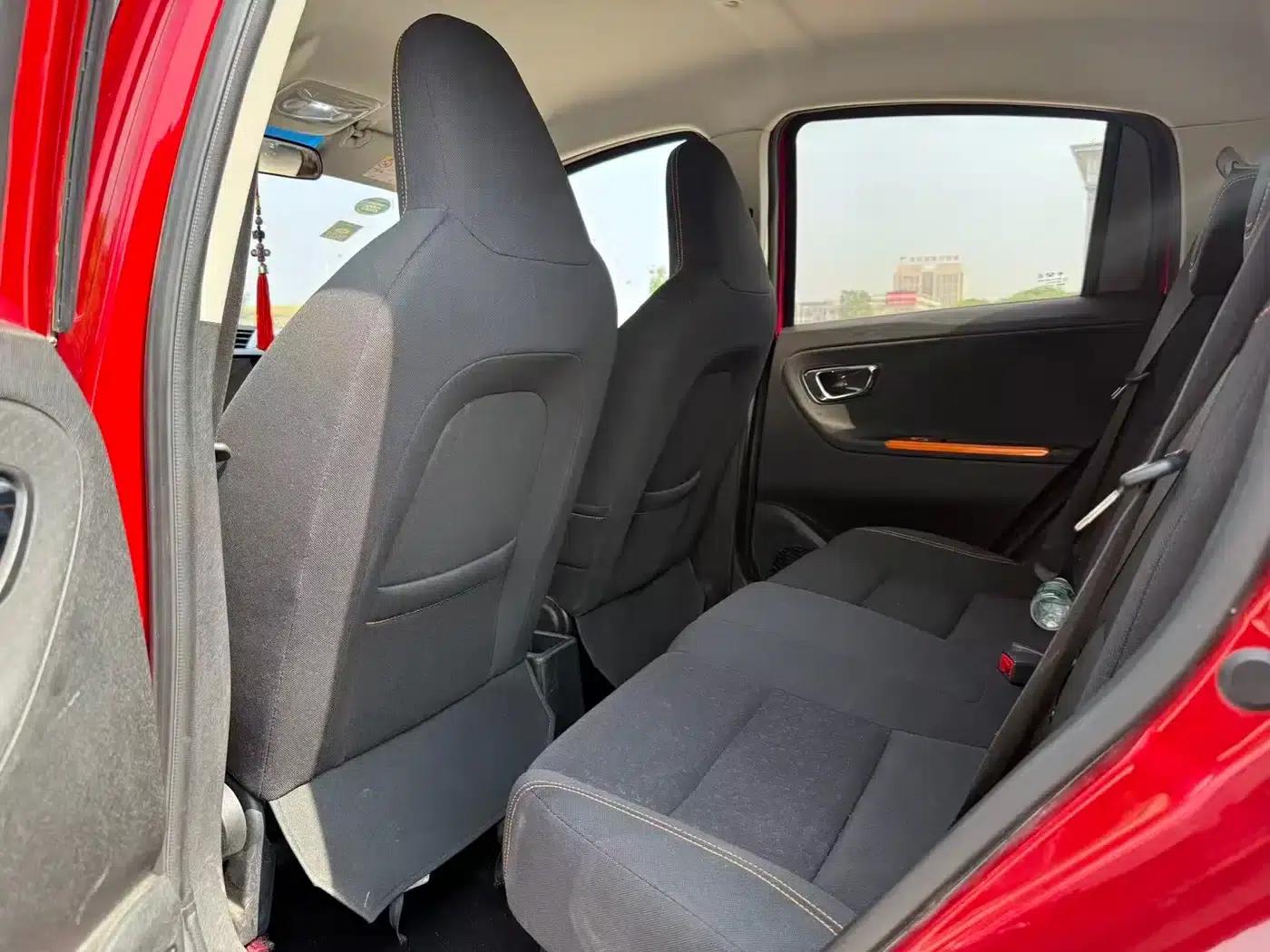 Geely Vision X1 2017 1.3L Automatic Fun Edition — миниатюра 6