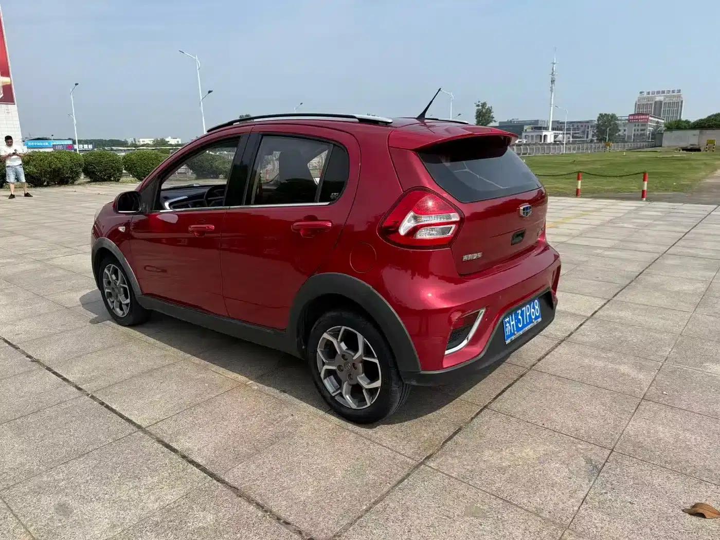 Geely Vision X1 2017 1.3L Automatic Fun Edition — миниатюра 9