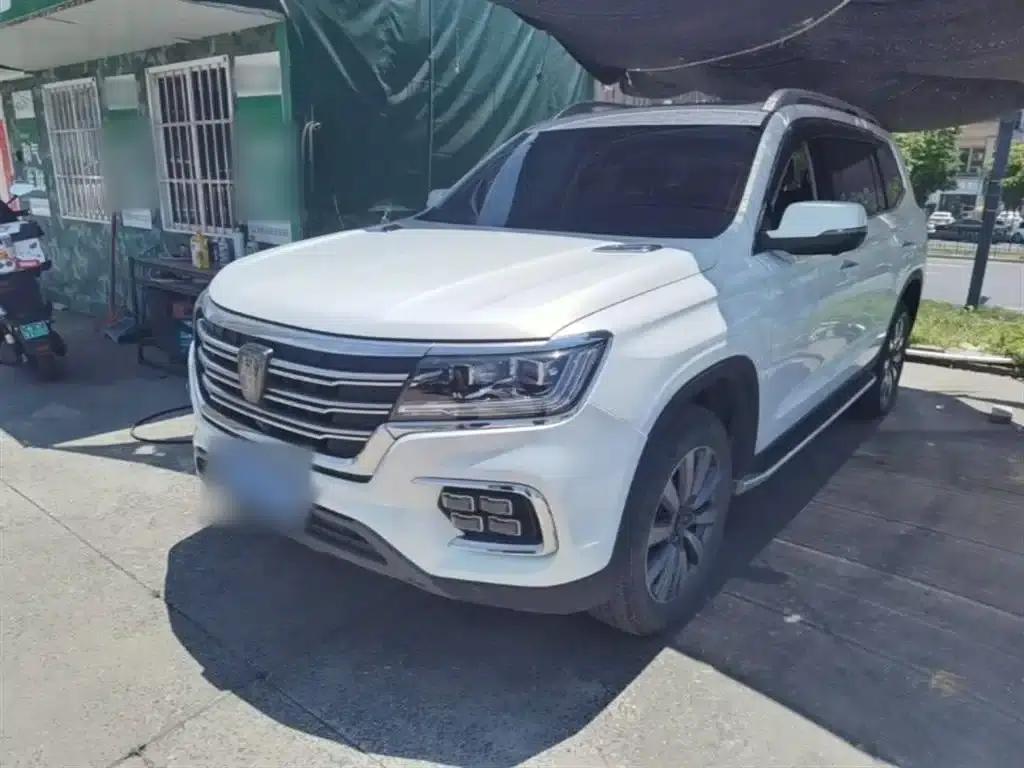 Roewe RX8 2019 30T Intelligent Internet Two-Wheel Drive Super Flagship Edition — миниатюра 2