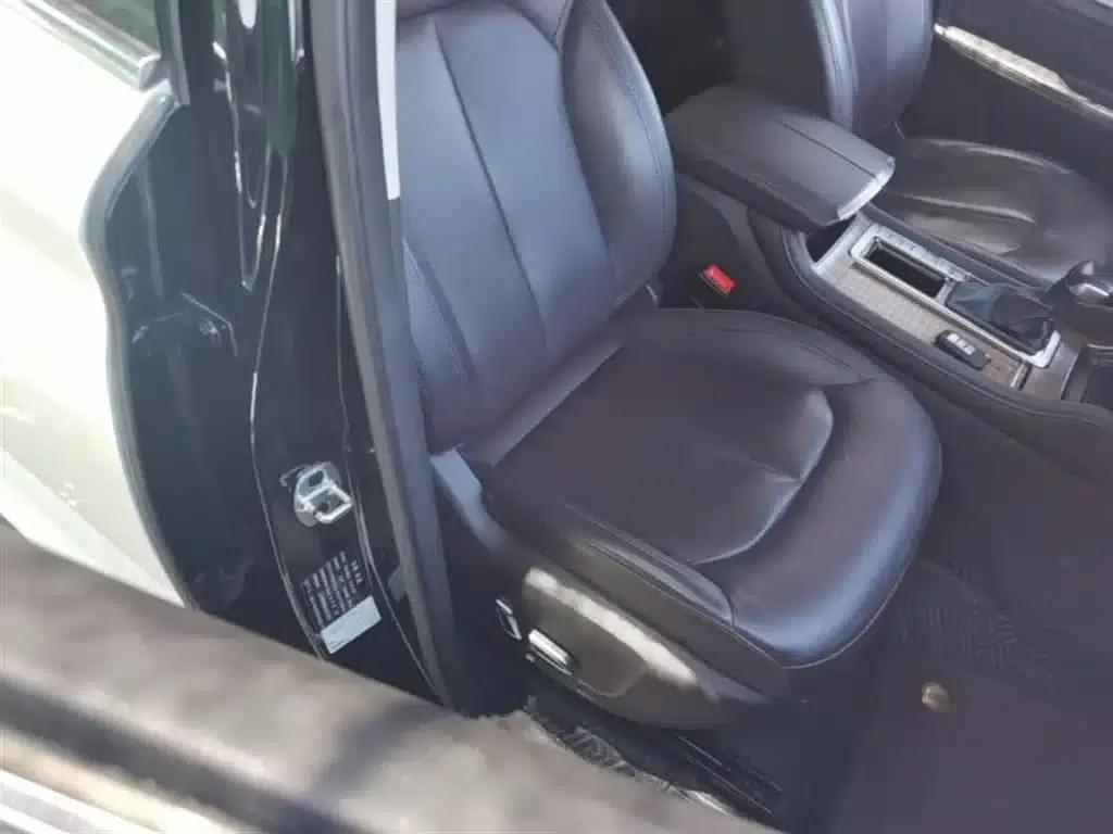 Roewe RX8 2019 30T Intelligent Internet Two-Wheel Drive Super Flagship Edition — миниатюра 20