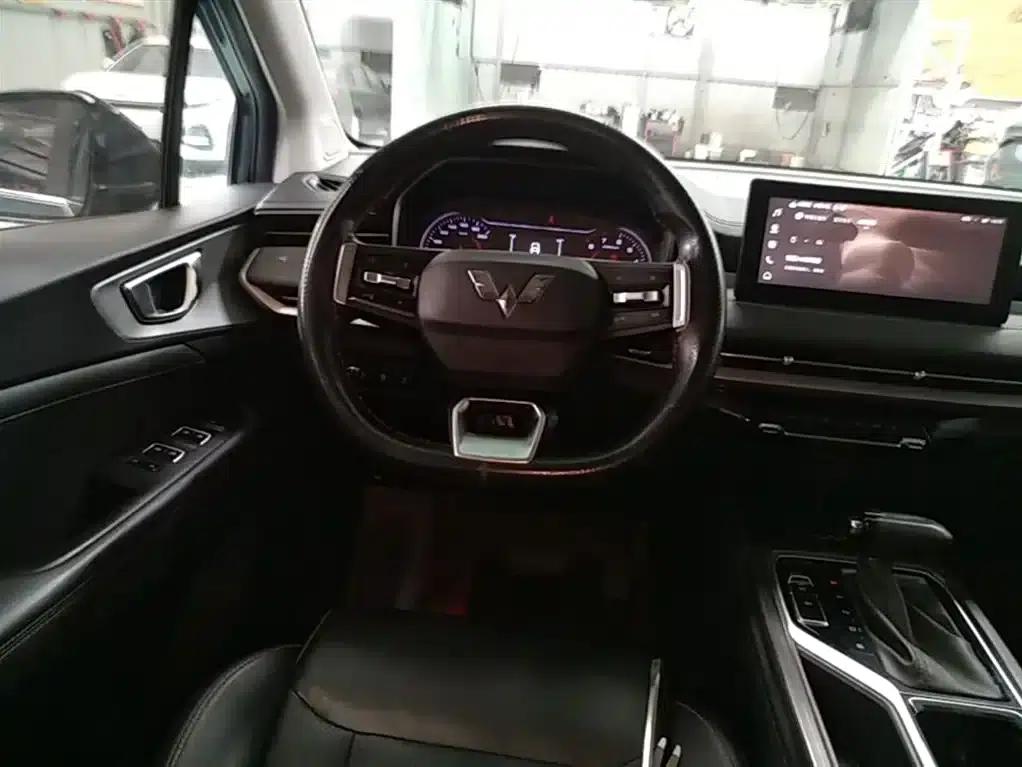 Wuling Jiachen 2022 1.5T CVT Smart Luxury Edition — миниатюра 11