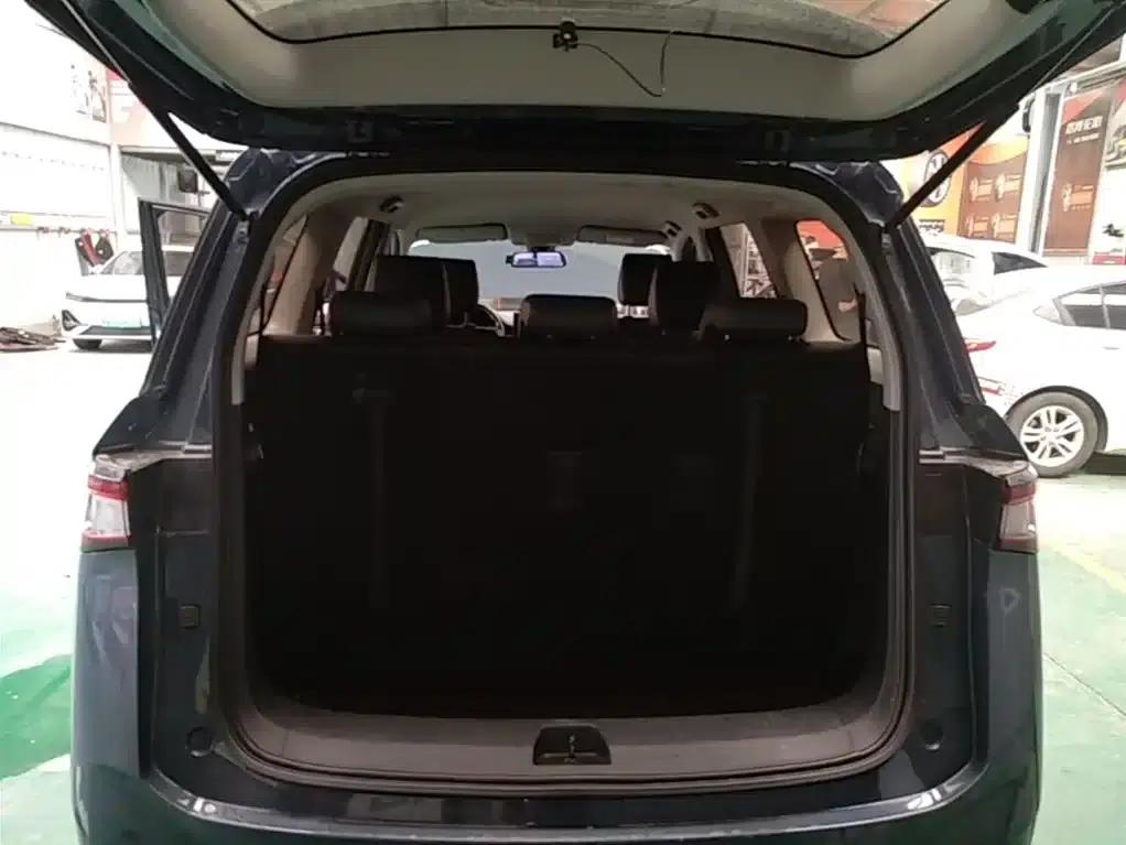 Wuling Jiachen 2022 1.5T CVT Smart Luxury Edition — миниатюра 19