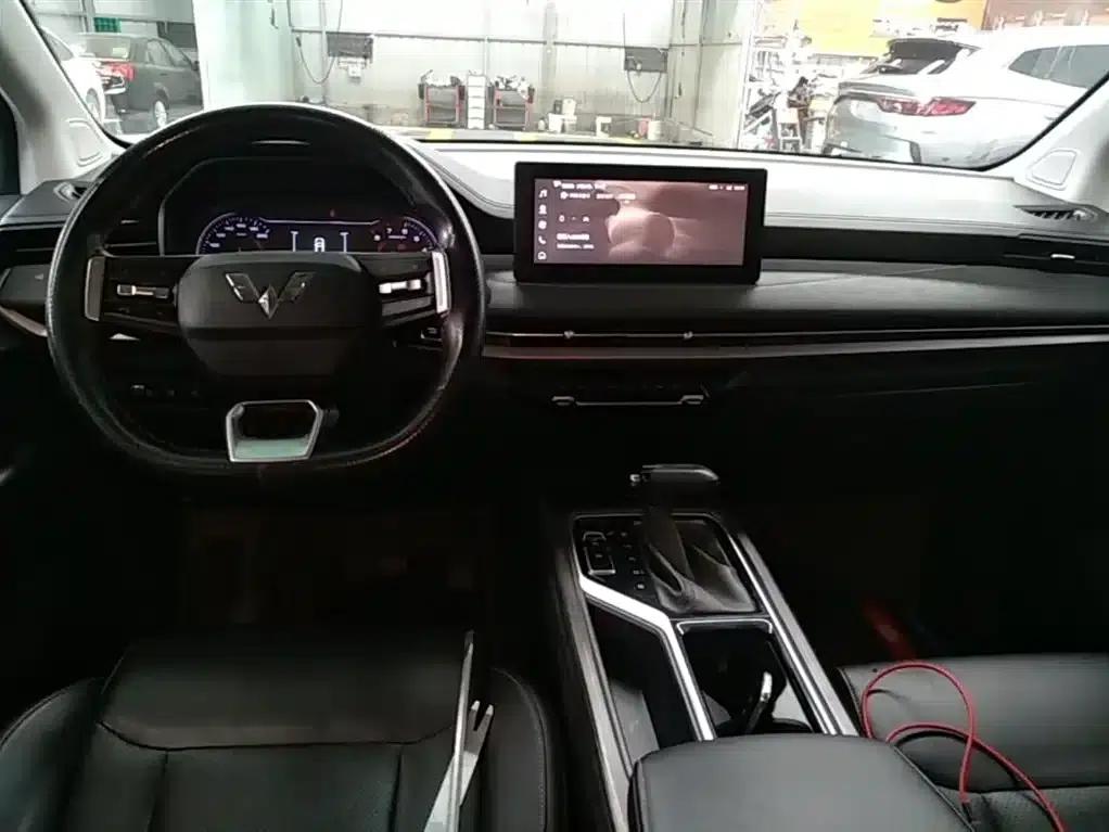 Wuling Jiachen 2022 1.5T CVT Smart Luxury Edition — миниатюра 10