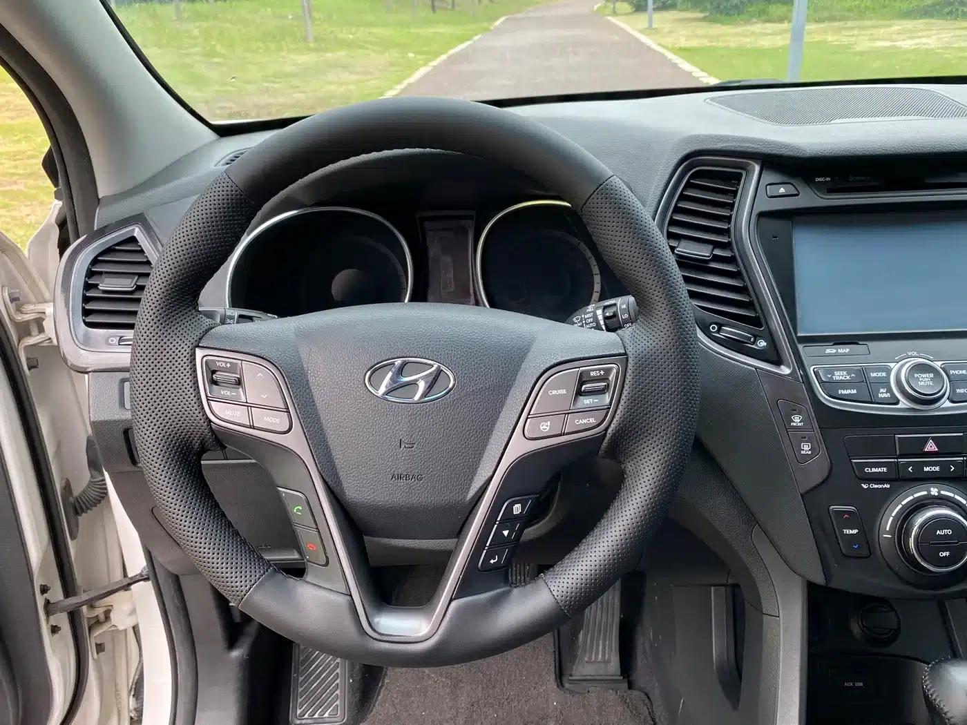 Geely Grand Hyatt 2013 3.0L 7-seater 4WD Comfort Edition — миниатюра 6