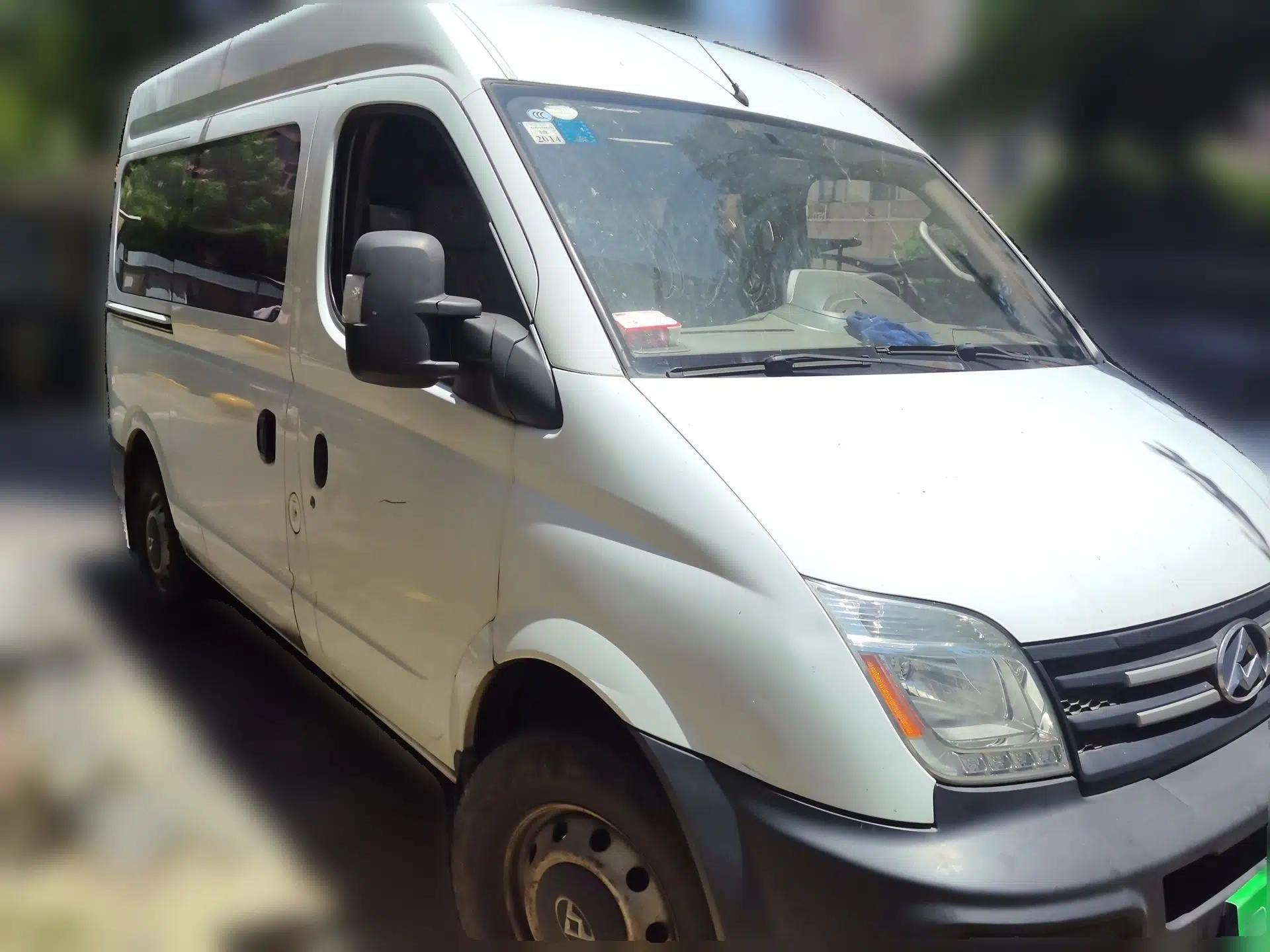 SAIC MAXUS Xintu V80 2012 2.5T Mid-Roof Value-Added Logistics Version E — миниатюра 3