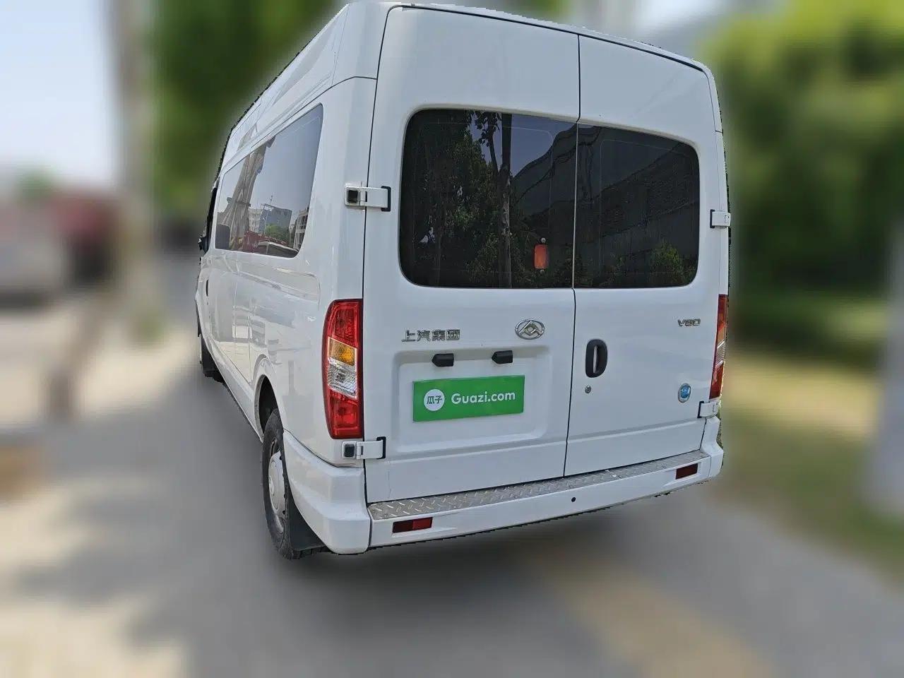 SAIC MAXUS Xintu V80 2021 2.0T Manual Classic Aoyuntong Long Wheelbase Mid-Roof 6/7/8/9-Seater — миниатюра 4