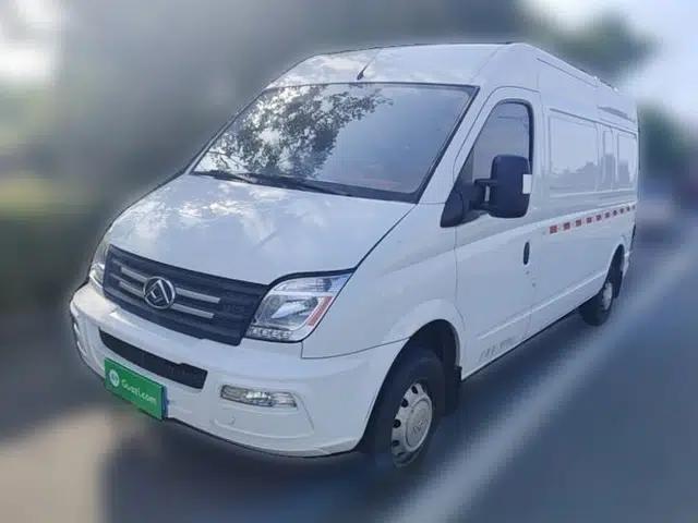SAIC MAXUS Xintu V80 2021 2.0T Manual Classic City Delivery King Long Wheelbase Mid-Roof 3 Seats