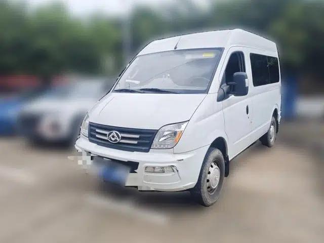 SAIC MAXUS Xintu V80 2021 2.0T AMT Classic Aoyuntong Short Wheelbase Mid-Roof 5/6-Seater