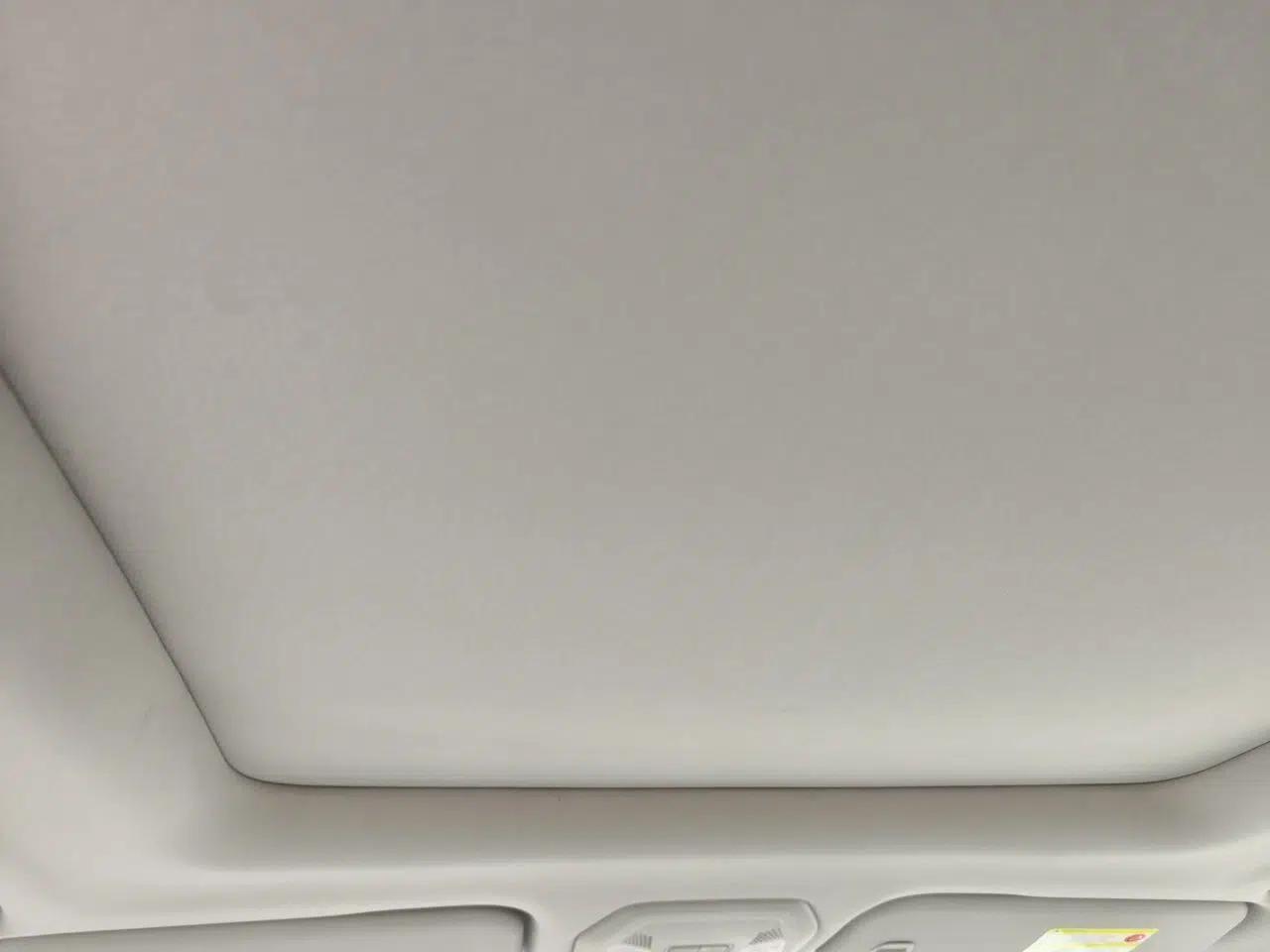 SAIC MAXUS G50 2019 1.5T First Edition Automatic Luxury Version 7 Seats — миниатюра 19