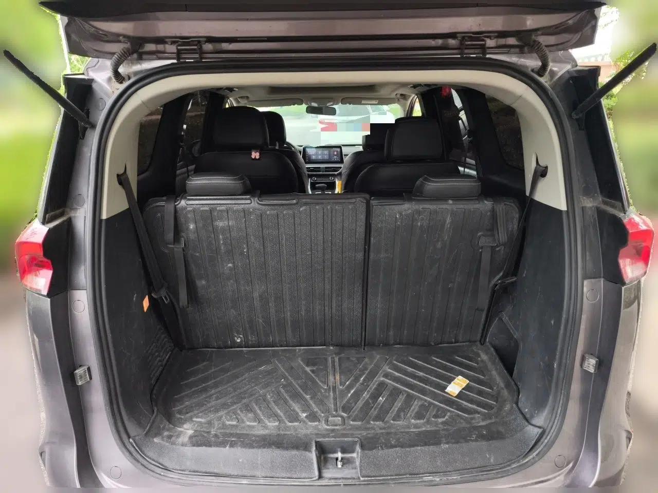 SAIC MAXUS G50 2019 1.5T First Edition Automatic Luxury Version 6 Seats — миниатюра 20