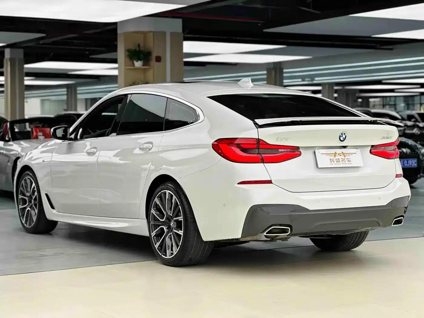 BMW 6 Series GT 2021 630i M Sport Grand Tourer — миниатюра 3