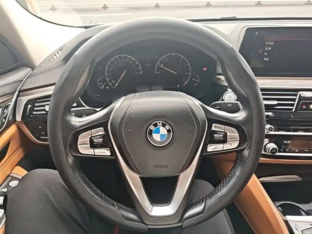 BMW 6 Series GT 2019 630i Luxury Design Package — миниатюра 11
