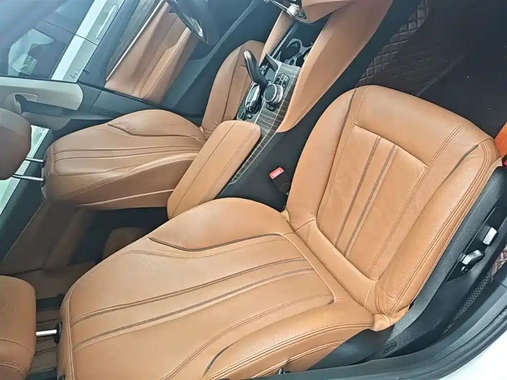 BMW 6 Series GT 2019 630i Luxury Design Package — миниатюра 25
