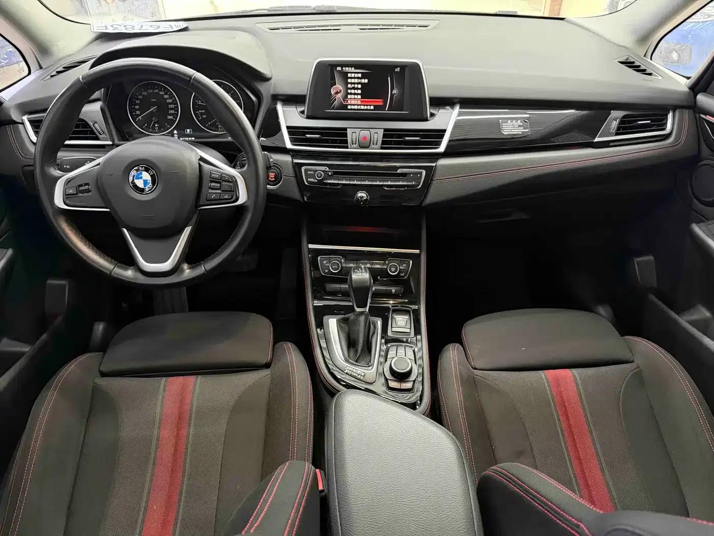2015 BMW 2 Series Gran Tourer 218i Leading Edition — миниатюра 16