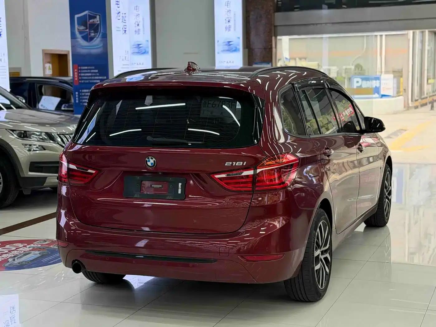 2015 BMW 2 Series Gran Tourer 218i Leading Edition — миниатюра 4