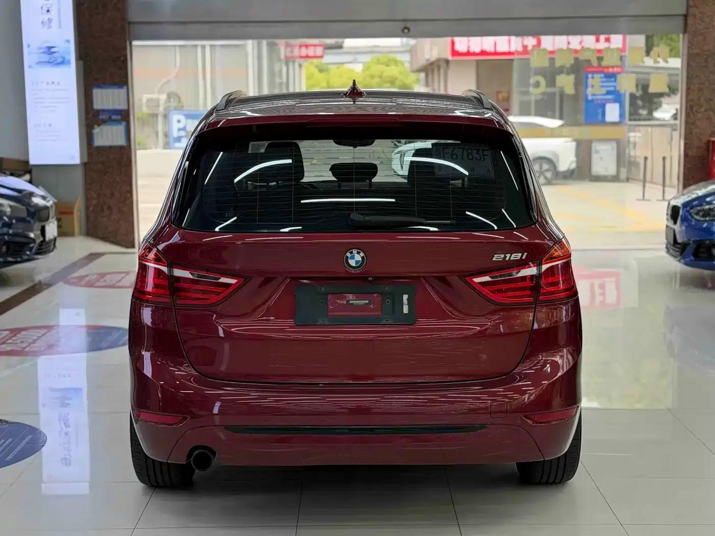 2015 BMW 2 Series Gran Tourer 218i Leading Edition — миниатюра 5