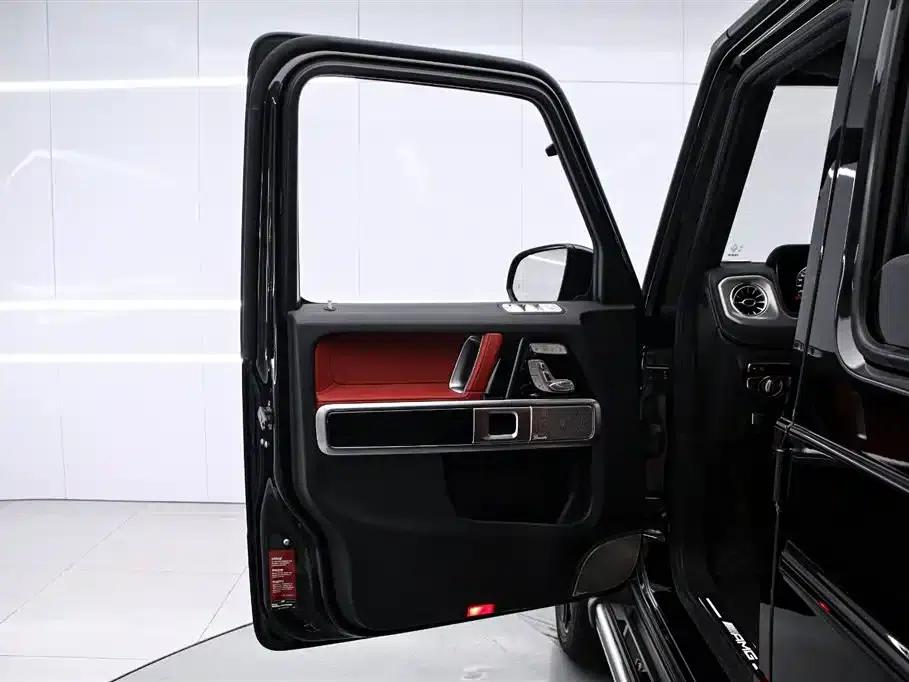 2022 Mercedes-Benz G-Class AMG 63 — миниатюра 11