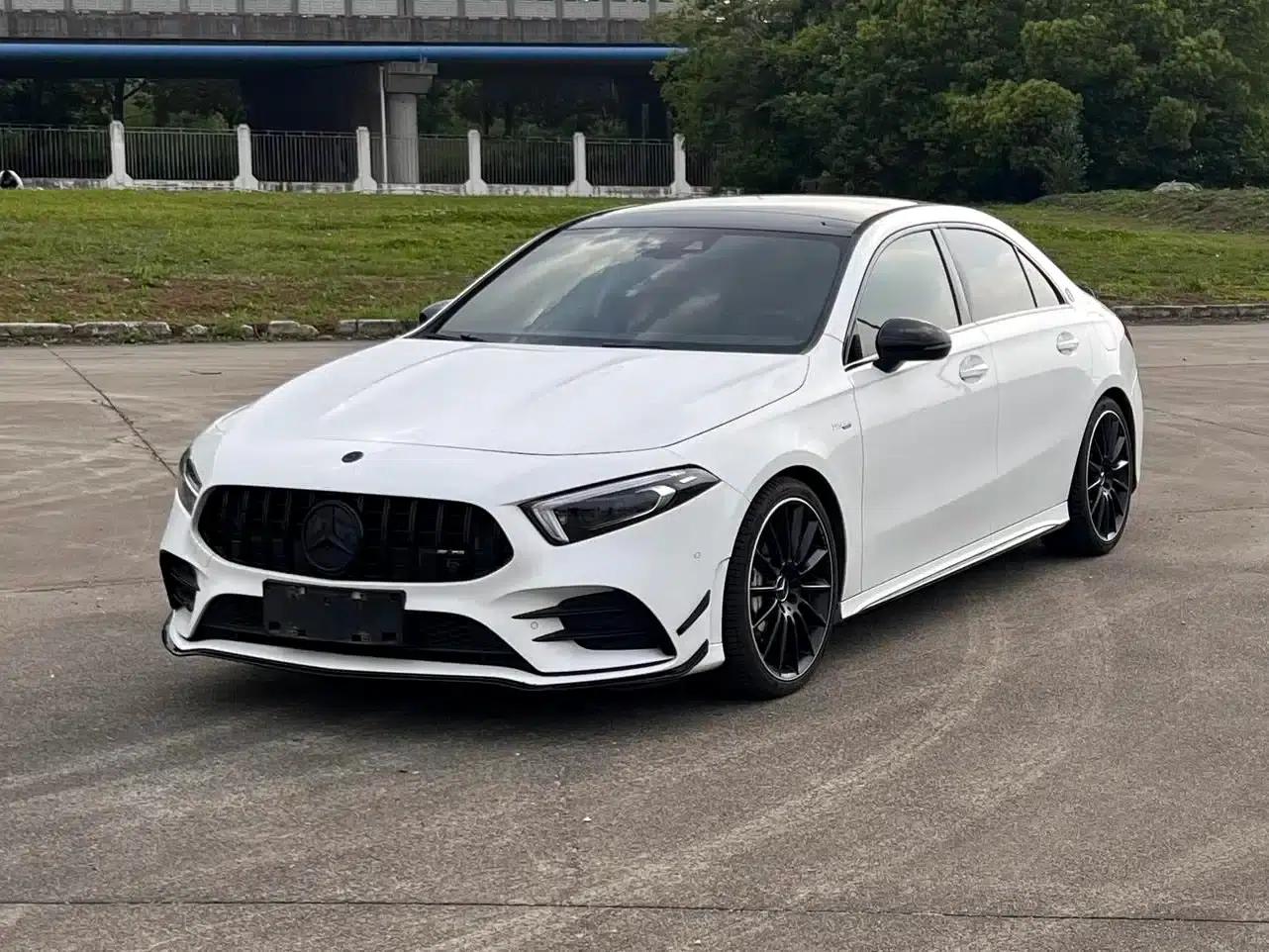 2020 Mercedes-Benz A-Class AMG A 35 L 4MATIC — миниатюра 1