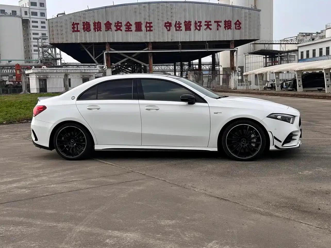 2020 Mercedes-Benz A-Class AMG A 35 L 4MATIC — миниатюра 7