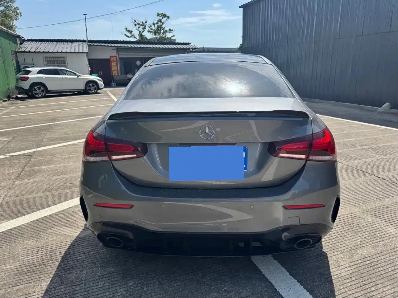 2022 Mercedes-Benz A-Class AMG A 35 L 4MATIC — миниатюра 14