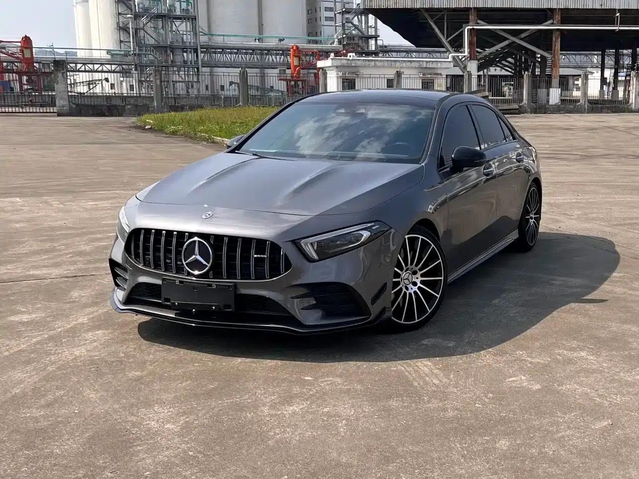 2020 Mercedes-Benz A-Class AMG A 35 L 4MATIC — миниатюра 1