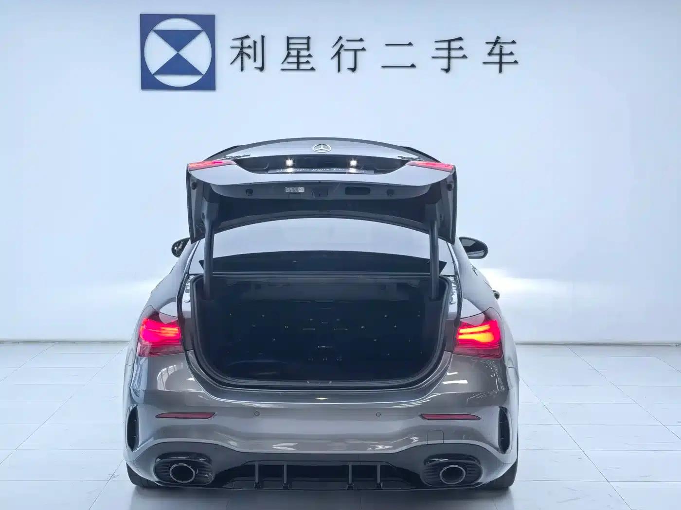 2024 Mercedes-Benz A-Class AMG A 35 L 4MATIC — миниатюра 7