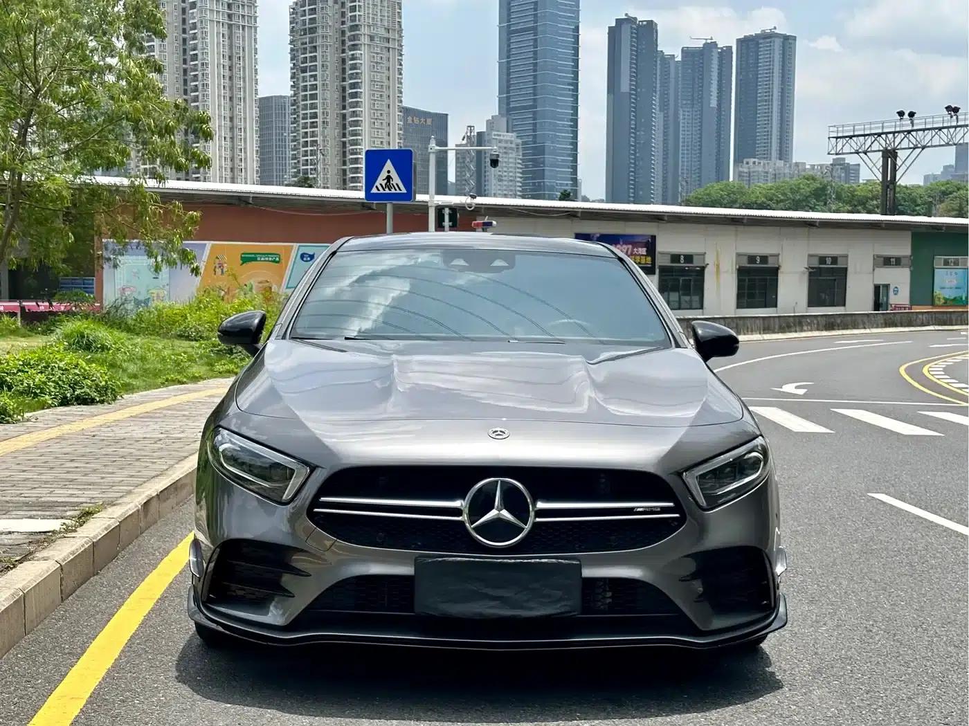 2023 Mercedes-Benz A-Class AMG A 35 L 4MATIC — миниатюра 3