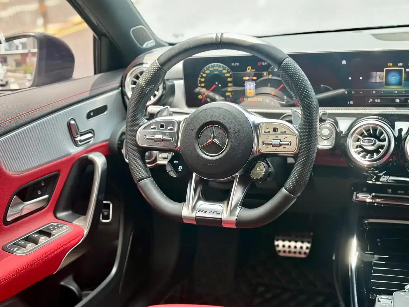 2023 Mercedes-Benz A-Class AMG A 35 L 4MATIC — миниатюра 10