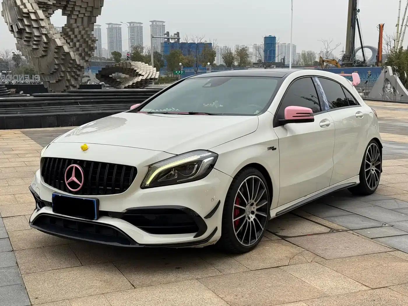2017 Mercedes-Benz A-Class AMG (Imported) Facelift AMG A 45 4MATIC (China VI Emission Standard) — миниатюра 1