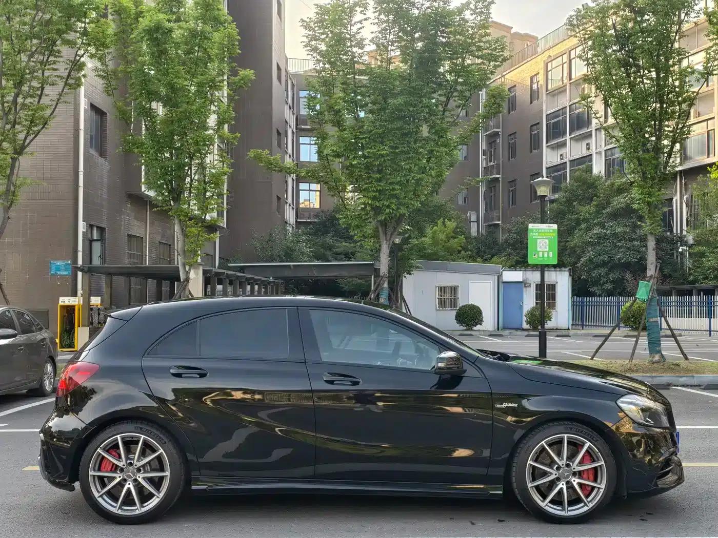2017 Mercedes-Benz A-Class AMG Facelift A45 4MATIC (Imported) — миниатюра 4