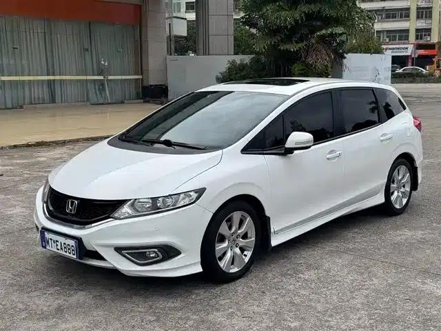 Jade 2014 1.8L Automatic Comfort Elite Edition 5-seater