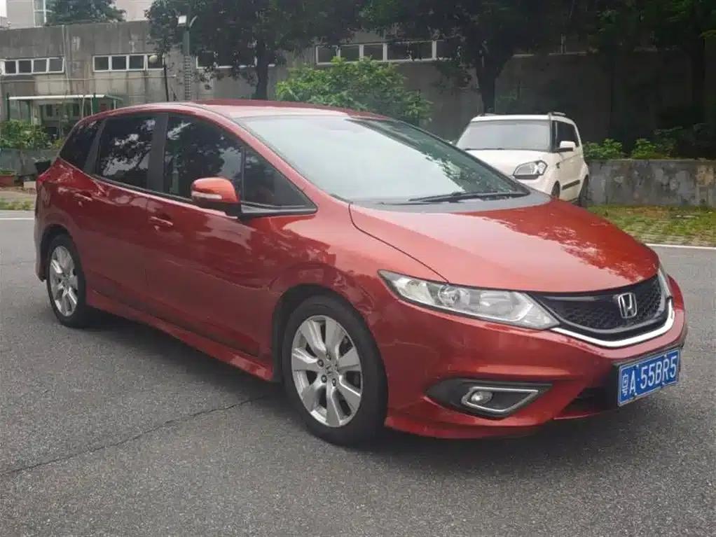 Jade 2013 1.8L Automatic Comfort Edition 5-seater — миниатюра 3
