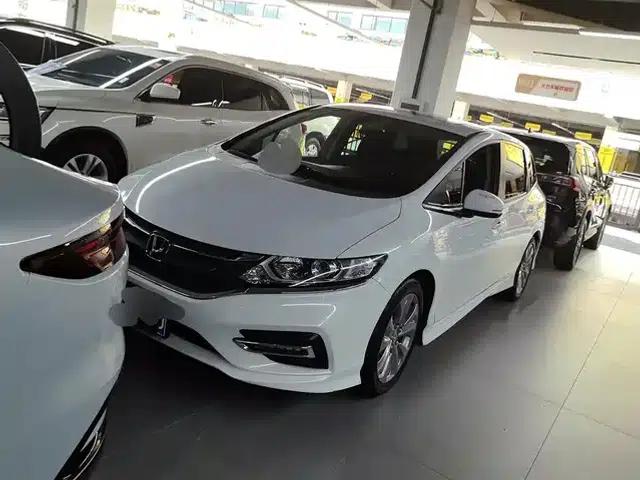 Jade 2017 1.8L Automatic Comfort Edition 5-seater
